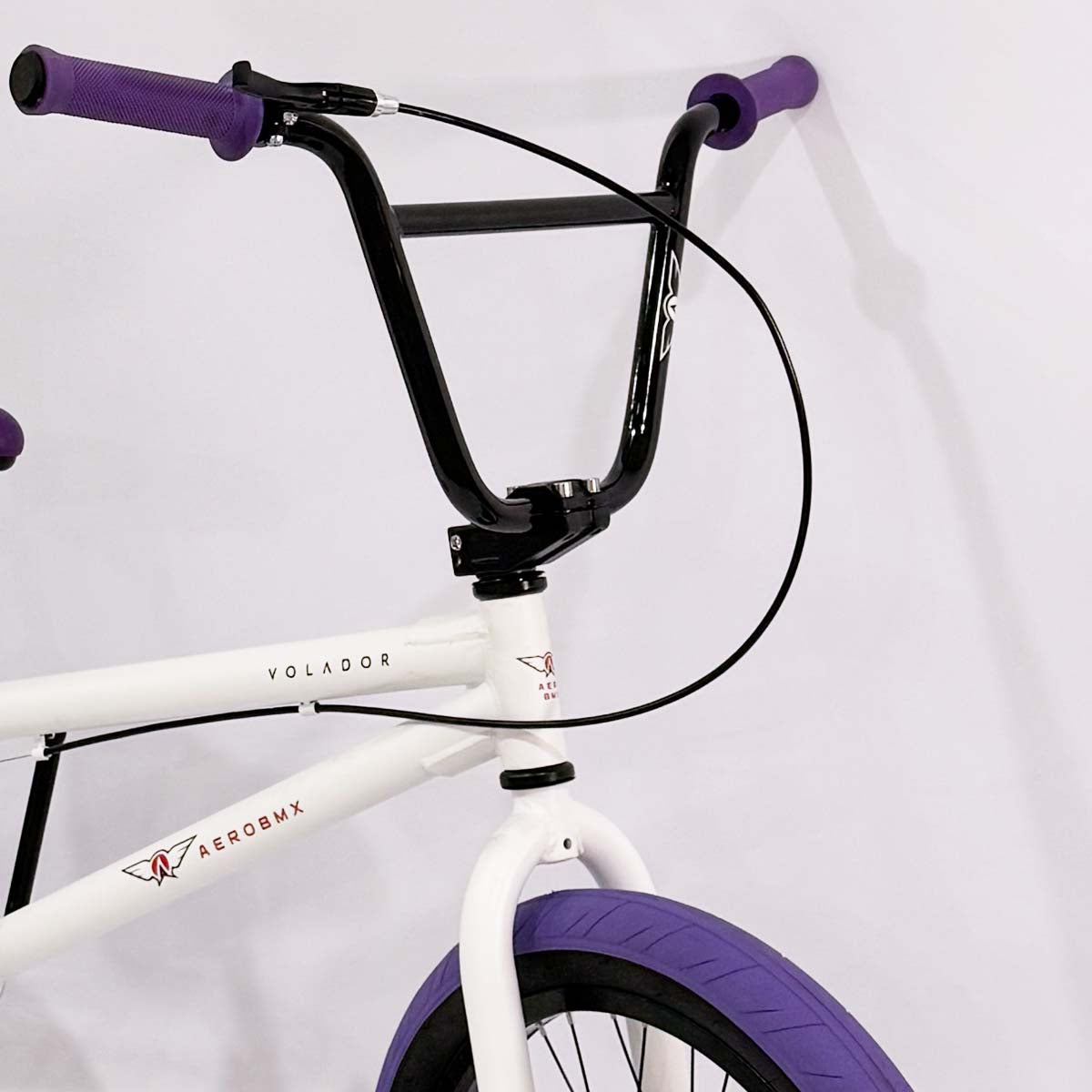 Bicicleta Bmx Aerobmx R20 Centro Mid Volador Pro maza eje 14mm color Blanco-morado