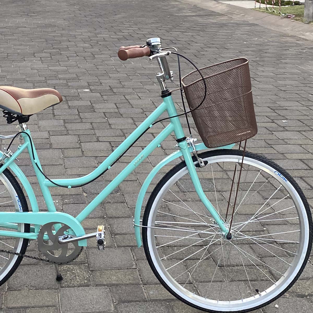 Bicicleta Rodado 26 Modelo Vintage Pedalé con Canasta para Mujer color menta