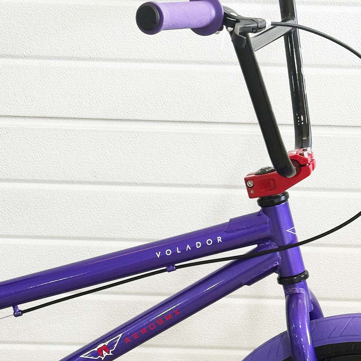 Bicicleta Bmx Aerobmx Volador Centro Americano Rodado 20 color morado