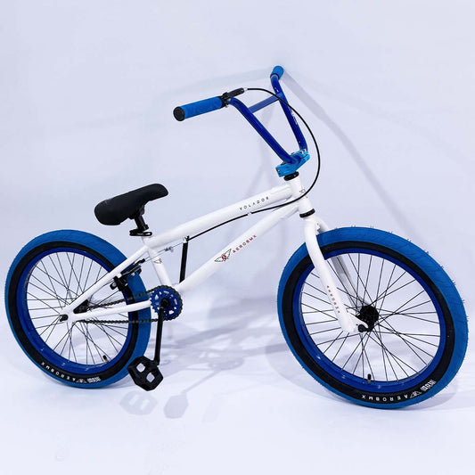 Bicicleta Bmx Aerobmx Volador Centro Americano Rodado 20 color blanco-azul