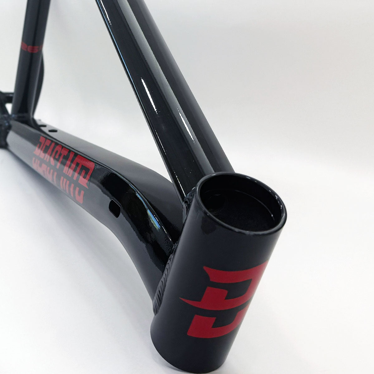Cuadro Mtb Rodado 26 para Bicicleta de Montaña Aluminio Beast Wolf Talla S 15